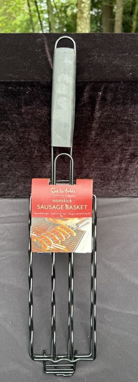 Sur la table Sausage Grilling Basket Black Non-Stick Adjustable Height Brand New